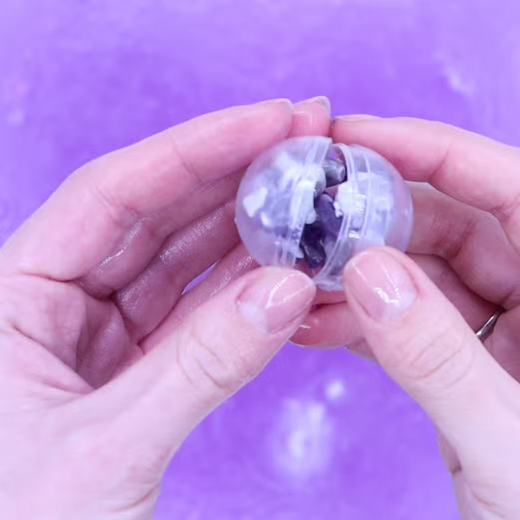 Amethyst Gem Bracelet Bath Bomb - Lavender & Tea Tree Bath bomb
